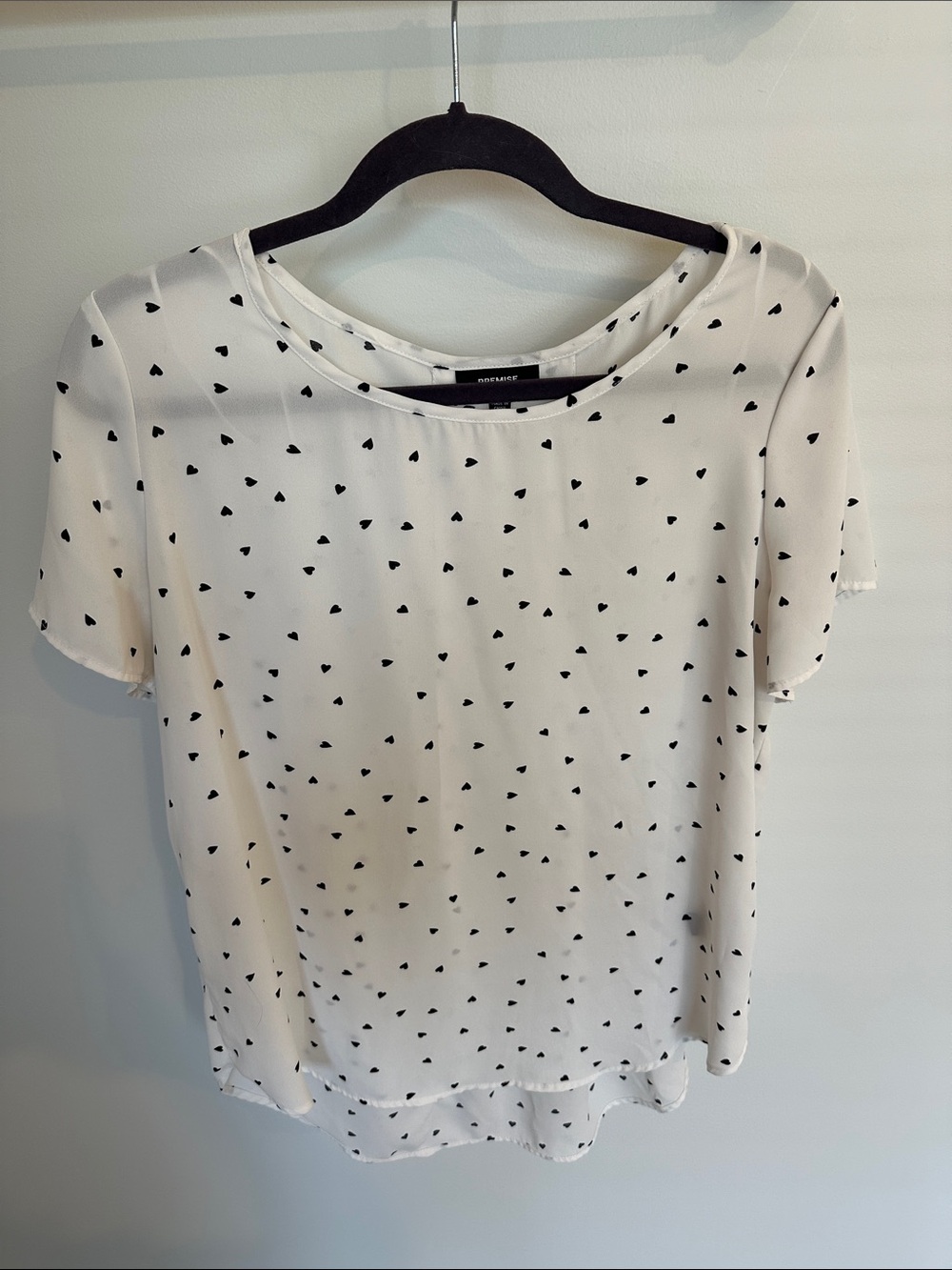 White Heart Print Short Sleeve Blouse